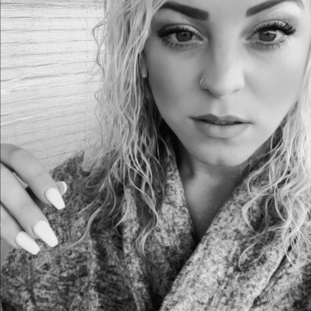 Meet your Posher, Christina